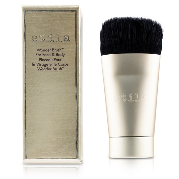 Stila face and body brush new - Picture 1 of 2